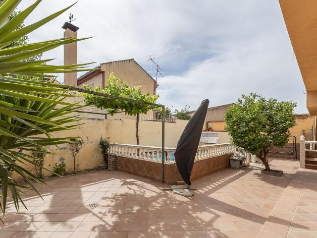 Casa en venta en Comarca de la Vega de Granada, Andalucía