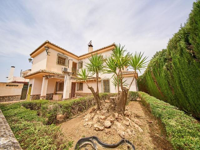 Casa en venta en Comarca de la Vega de Granada, Andalucía