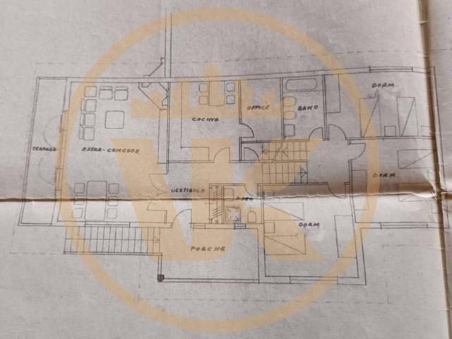 Casa en venta en Oleiros