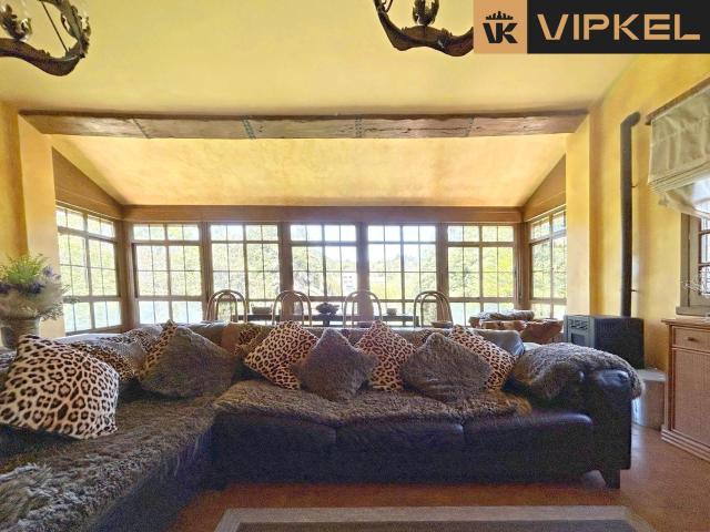 Casa en venta en Oleiros