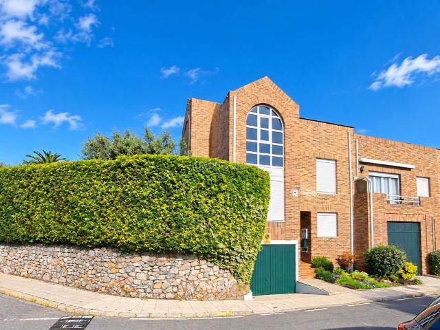 Casa en venta en O Cruceiro, O Real