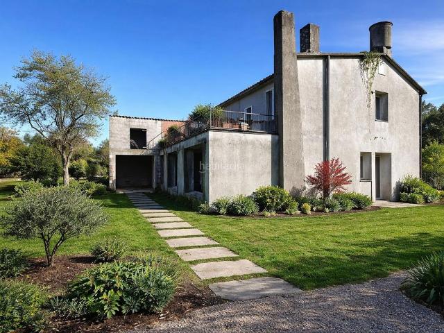 Casa en venta en Oleiros, A Coruña