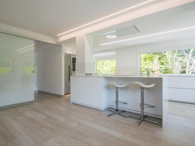 Casa en venta en Oleiros