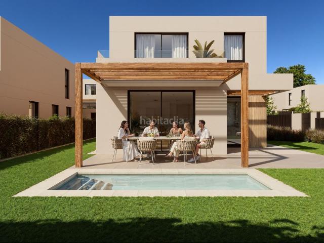 Casa en venta en Oleiros, A Coruña