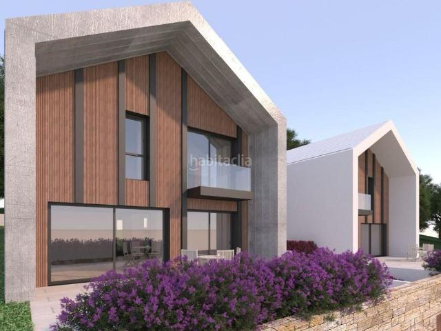 Casa en venta en Oleiros, A Coruña