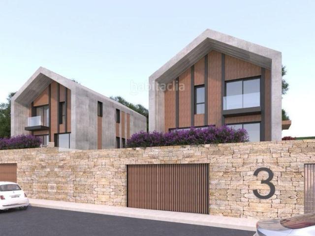 Casa en venta en Oleiros, A Coruña