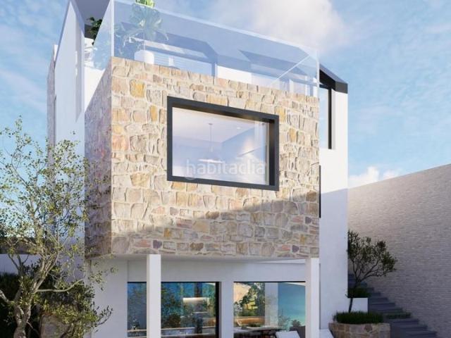 Casa en venta en Oleiros, A Coruña