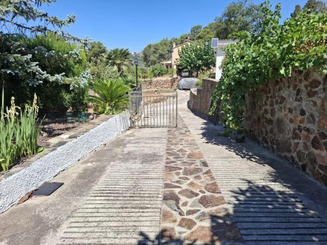Casa en venta en Olesa De Bonesvalls, Ca n'Olivella