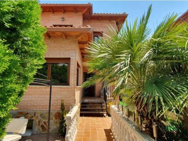 Casa en venta en Olías Del Rey, Castilla-La Mancha