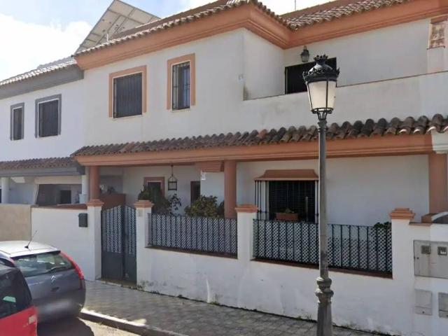 Casa en venta en Olivares, Sevilla
