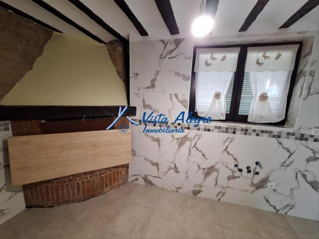 Casa en venta en Ollauri, La Rioja