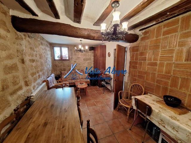 Casa en venta en Ollauri, La Rioja