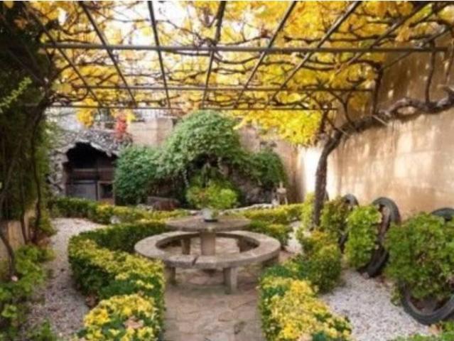 Casa en venta en Ollauri, La Rioja