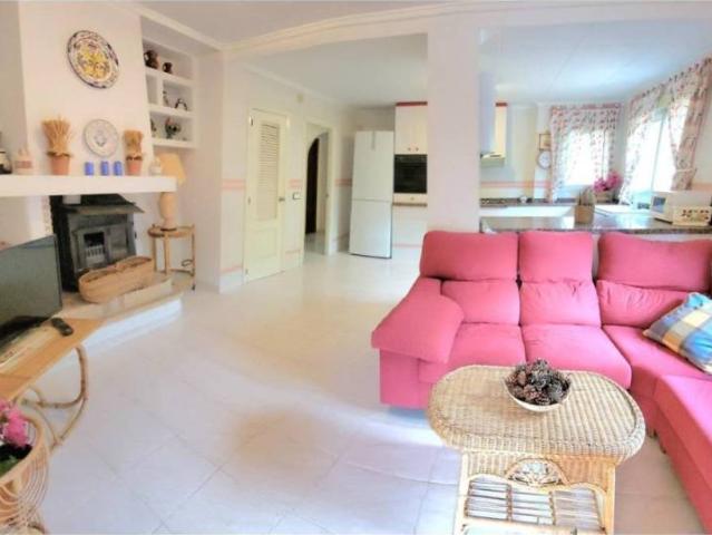 Casa en venta en el Camp de Túria, Valencia