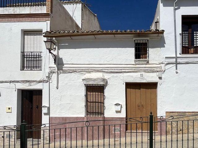Casa en venta en Barriada Constitución, Olvera