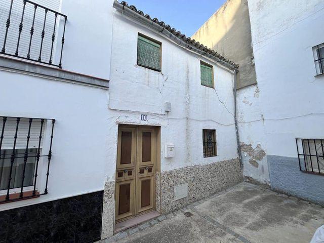 Casa en venta en Barriada Constitución, Olvera