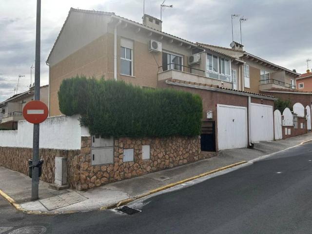 Casa en venta en Ontígola