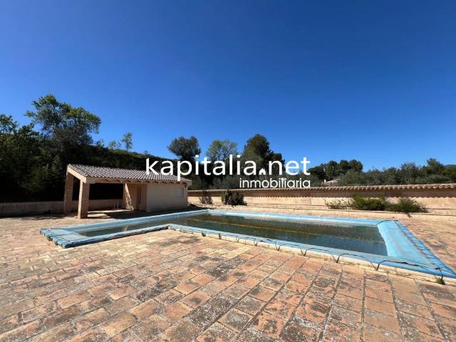 Casa en venta en la Vall d'Albaida, Valencia
