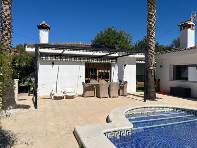 Casa en venta en la Vall d'Albaida, Valencia
