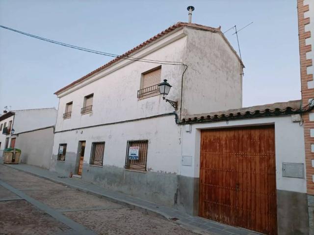 Casa en venta en Orgaz