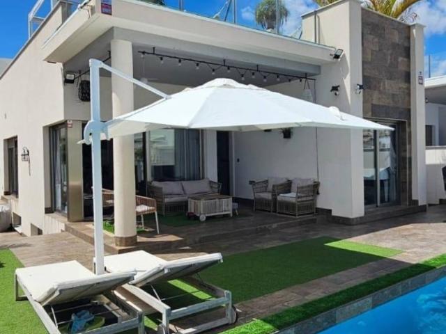 Casa en venta en Orihuela