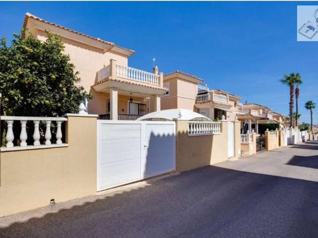 Casa en venta en Urbanización la Florida, el Baix Segura / La Vega Baja