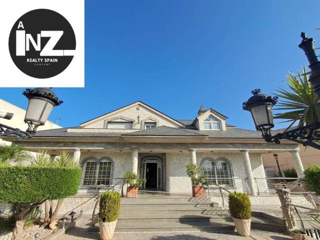Casa en venta en Orihuela