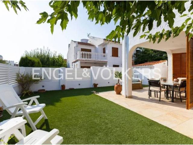 Casa en venta en la Plana Alta, Valencia