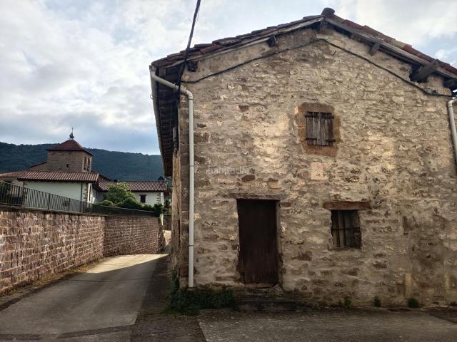 Casa en venta en Pirinioaurrea, Navarra