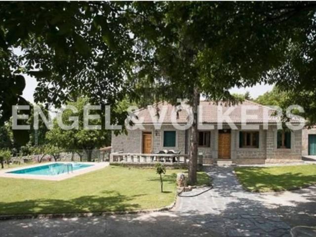 Casa en venta en Ortigosa Del Monte, Segovia