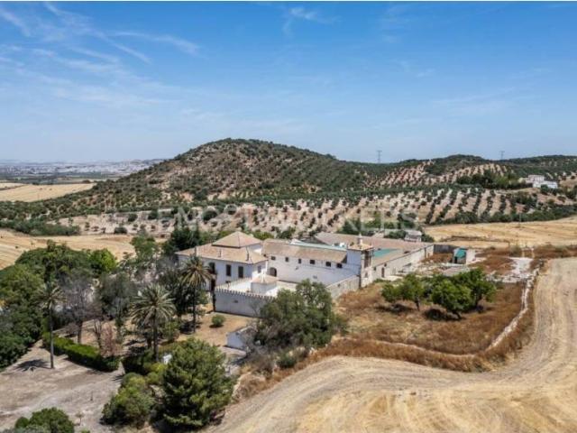 Casa en venta en Osuna, Andalucía