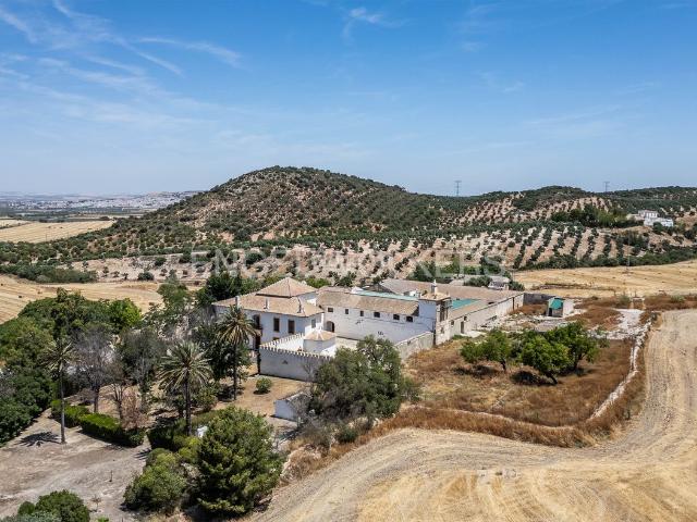 Casa en venta en Osuna, Andalucía