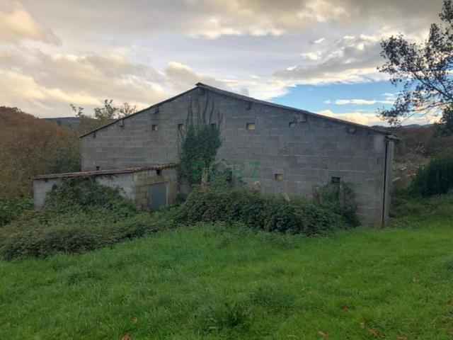 Casa en venta en Ourense, Galicia