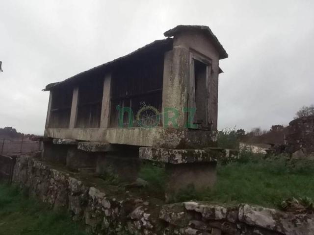 Casa en venta en Ourense