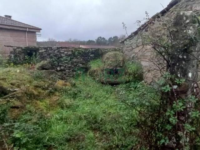 Casa en venta en Ourense, Galicia