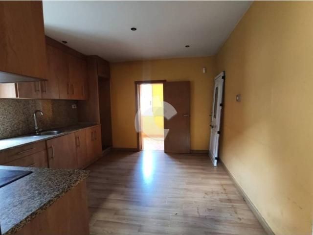 Casa en venta en Ourense, Galicia