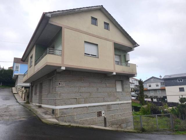 Casa en venta en Ourense, Galicia