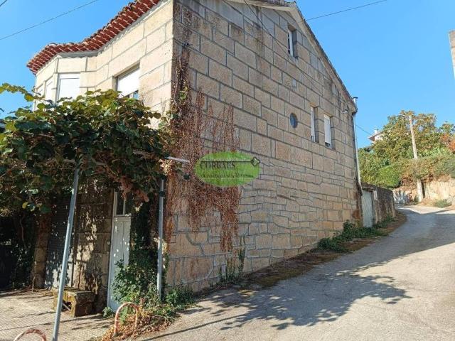 Casa en venta en Ourense, Galicia