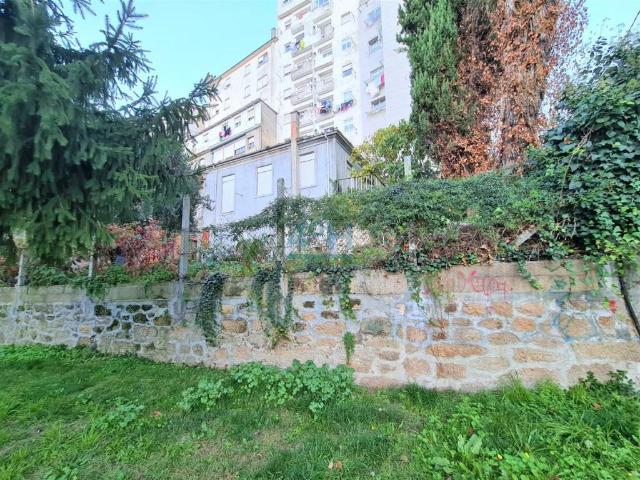 Casa en venta en Ourense, Centro