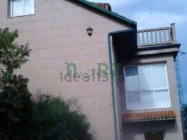 Casa en venta en Ourense, Galicia