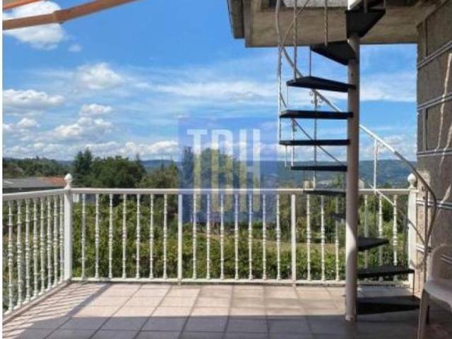 Casa en venta en Gomesende, Ourense