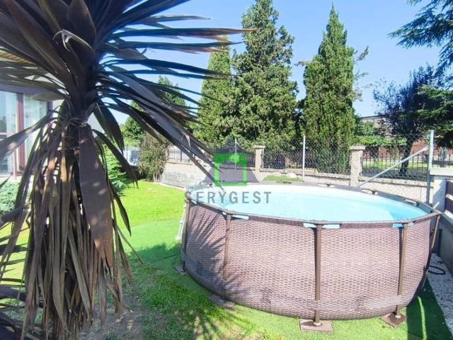 Casa en venta en Ourense, Galicia