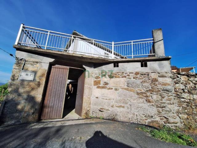 Casa en venta en Ourense, Galicia