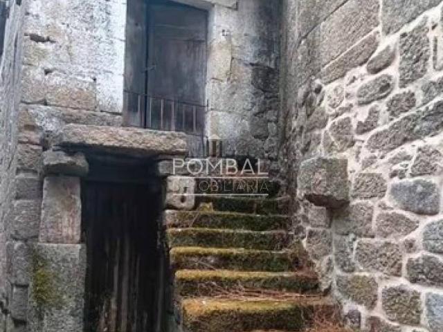 Casa en venta en Ourense, Galicia
