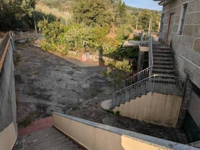 Casa en venta en Ourense, Galicia