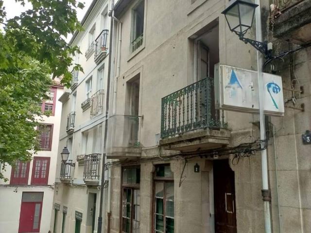 Casa en venta en Ourense, Galicia