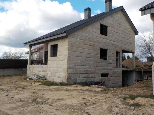 Casa en venta en O Cumial, Ourense