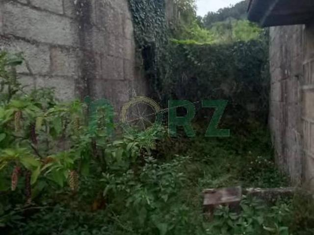 Casa en venta en Ourense, Galicia