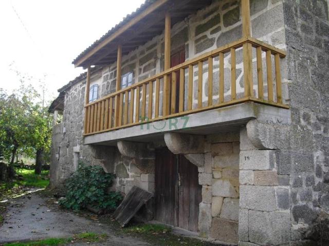 Casa en venta en Ourense, Galicia