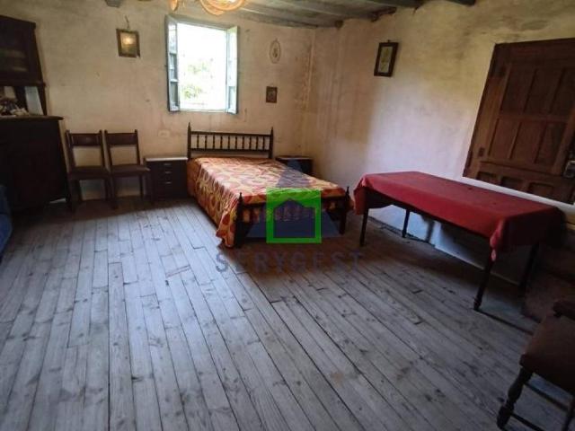 Casa en venta en Ourense, Galicia